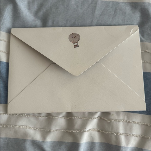 Louis Vuitton Letter Set 8 Postcards. - Picture 7 of 8